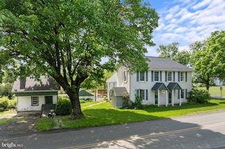 7338 Grant Rd, Coopersburg, PA 18036