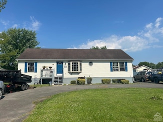 8 Constantine Ct, Athens, NY 12015