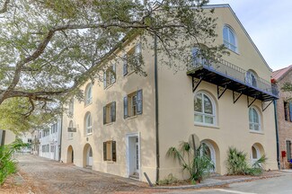 2 1/2 Gillon St, Charleston, SC 29401