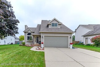 1326 Daylilly Dr Unit 19, Holt, MI 48842