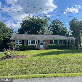 207 Ridgemore St, Fredericksburg, VA 22405