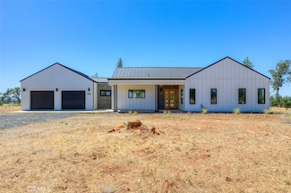 866 Central Park Dr, Paradise, CA 95969