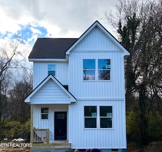 3122 Boright Dr, Knoxville, TN 37917