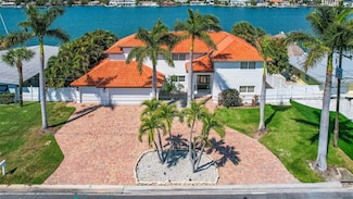 423 55th Ave, Saint Pete Beach, FL 33706