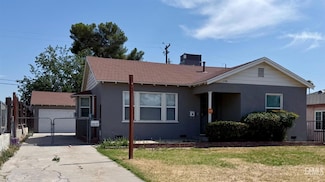 1725 Bernard St, Bakersfield, CA 93305