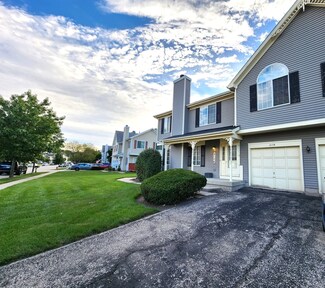 2174 Colorado Ave Unit 1, Elgin, IL 60123