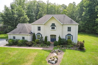 11950 Girdled Rd, Concord Township, OH 44077