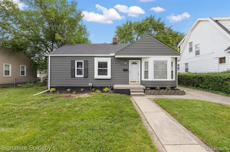 2754 Sunnyknoll Ave, Berkley, MI 48072