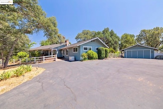 13520 Tres Casas Rd, Sonora, CA 95370