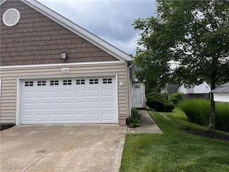 1235 Canyon View Rd, Northfield, OH 44067