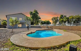 6638 W Hughes Dr, Phoenix, AZ 85043