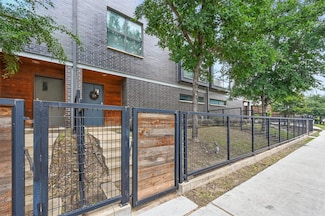 2280 N Fitzhugh Ave Unit 30, Dallas, TX 75204