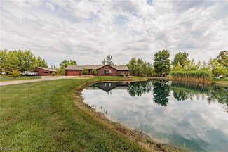 34580 Law Rd, Grafton, OH 44044