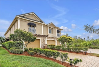 651 Saxony Blvd, Saint Petersburg, FL 33716
