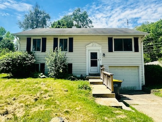 2419 Tamarack Place, Anderson, IN 46011
