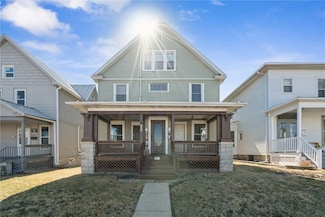 1249 3rd Ave SE, Cedar Rapids, IA 52403