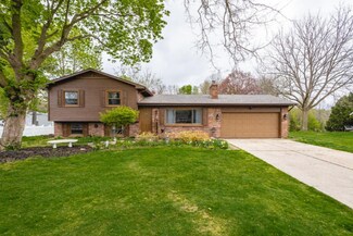 940 Sherman Ct, Marshall, MI 49068