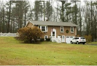 21 Chase Rd, South Hampton, NH 03827