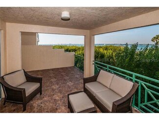 4737 Dolphin Cay Ln S Unit B109, Saint Petersburg, FL 33711
