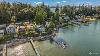 3921 Forest Beach Dr NW, Gig Harbor, WA 98335