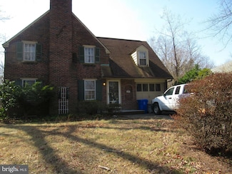 16 Asbury Ave, Elkins Park, PA 19027
