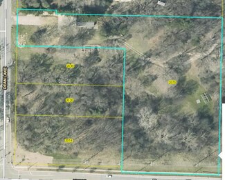 2070 Dean Lake Ave NE, Grand Rapids, MI 49505