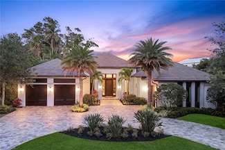 541 Whispering Pine Ct, Naples, FL 34103