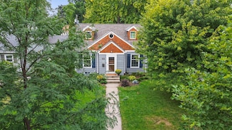 3200 Edgewood Ave S, Saint Louis Park, MN 55426