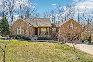 1387 Station Dr, Goodlettsville, TN 37072