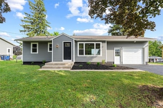 105 Benoit Dr, Syracuse, NY 13209