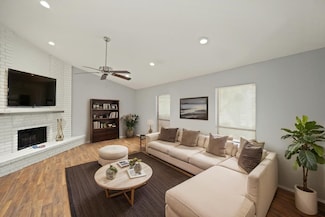 6811 Blue Ridge Dr, Richmond, TX 77469