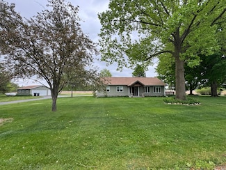 365 Prairiewood Dr, Otsego, MI 49078