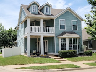 1805 Rodgers Ln, Aubrey, TX 76227