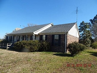 236 Vildo Rd, Bolivar, TN 38008