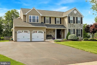 1447 Bentley Dr, Warrington, PA 18976