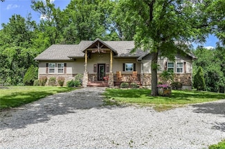 5 NW 451st Rd, Centerview, MO 64019