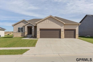21120 Jessie Ave, Omaha, NE 68022