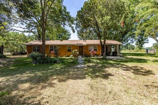 3659 NE 97th Street Rd, Anthony, FL 32617