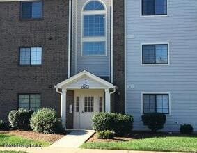 8411 Ambrosse Ln Unit 104, Louisville, KY 40299