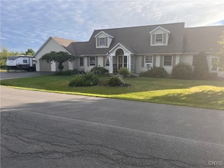 115 Meaney Cir, Oswego, NY 13126
