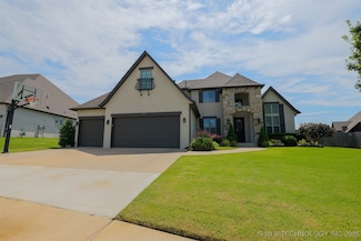 413 N 84th St, Broken Arrow, OK 74014