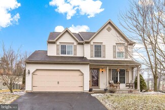 102 Blackberry Ln, Lebanon, PA 17046