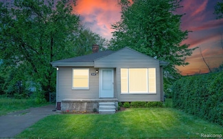 9107 Vaughan St, Detroit, MI 48228