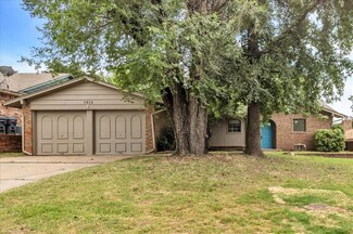 7816 NW 20th St, Bethany, OK 73008
