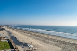 1830 Avenida Del Mundo Unit 811, Coronado, CA 92118