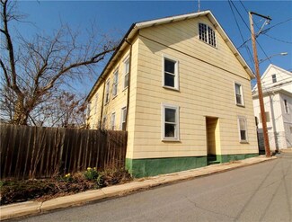 19 E 20th St, Northampton, PA 18067