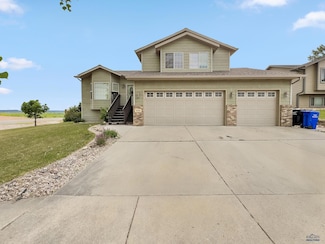 929 Missoula St, Rapid City, SD 57703