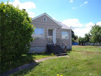 4820 12th St E, Fife, WA 98424