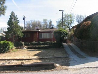 49 Grand View Ave, Kernville, CA 93238