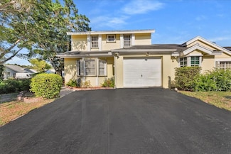1060 SW 111th Way, Davie, FL 33324